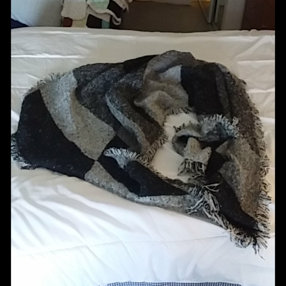 Shawl